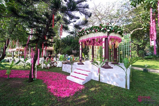 Wedding Stage Decor, Radisson Blu Temple Bay Mahabalipuram